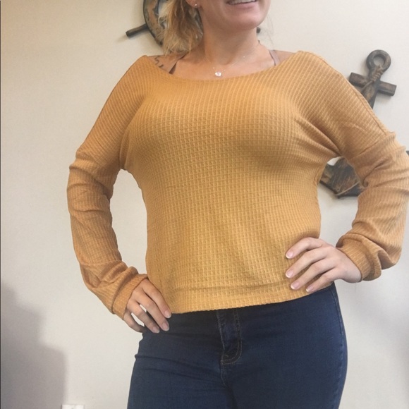 Mustard Waffle Top 🍁 - Picture 4 of 7